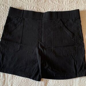 NWOT Women's Shorts - Black